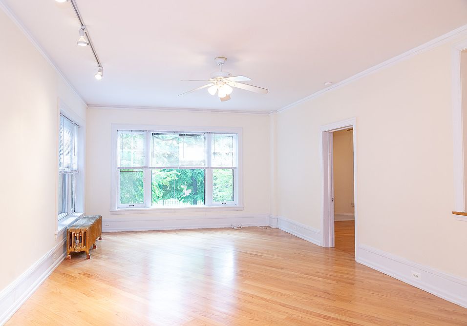 1st image of 1021 W Ardmore Ave #1