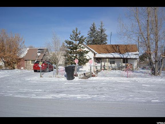 3rd image of 474 Lincoln St