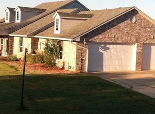 135 Cortez Dr, Nocona, TX 76255