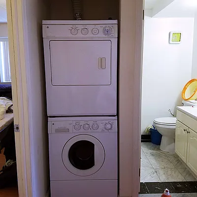 Rented by Apple Realty Group Corp | media 5