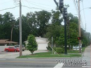 3rd image of 1339 W Granada Blvd