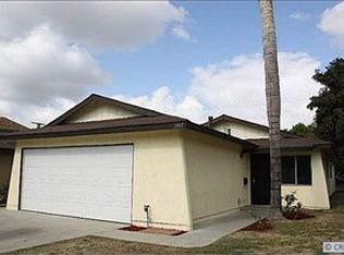 1143 E 60th St, Los Angeles, CA 90001