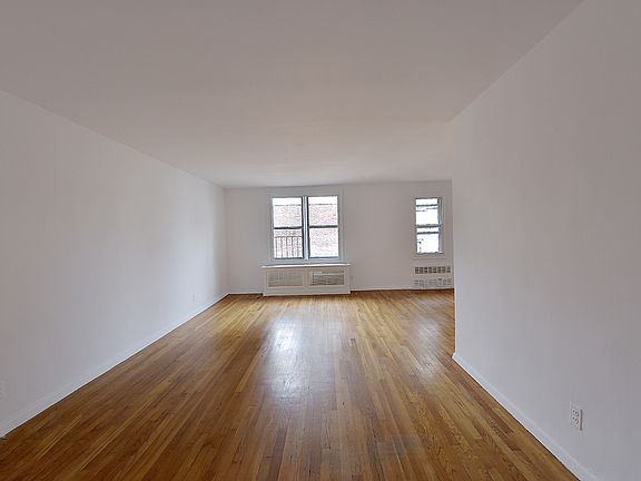 2nd image of 140 7th Ave APT 7B