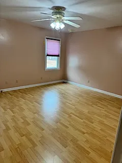 1505A Englewood Roadelgin — Photo 17