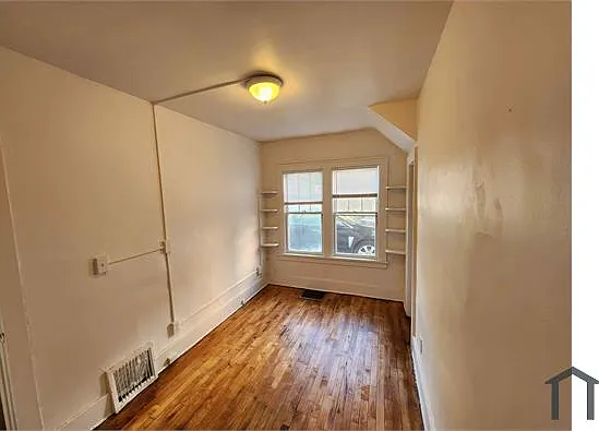 711 Washtenaw Rd #1 — Photo 9