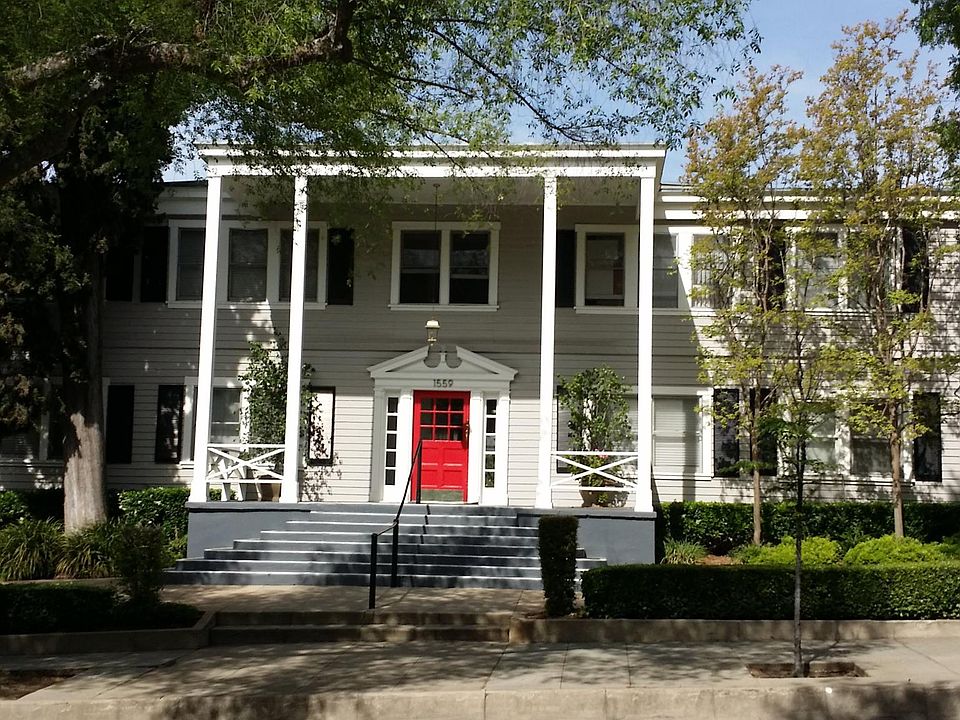 1st image of 1559 N Hill Ave #25