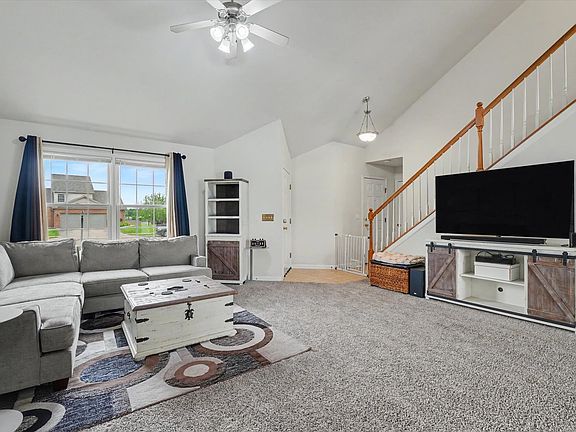 4th image of 2508 Windward Blvd