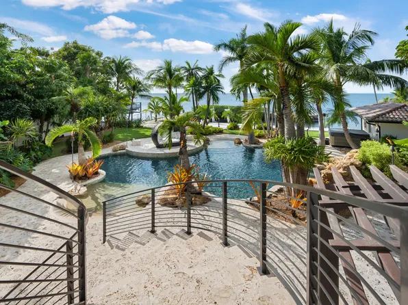 162 Key Heights Dr, Tavernier, FL 33070