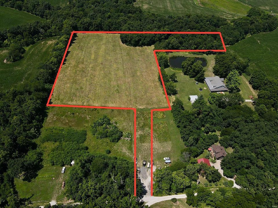 1st image of 9 Apache Dr