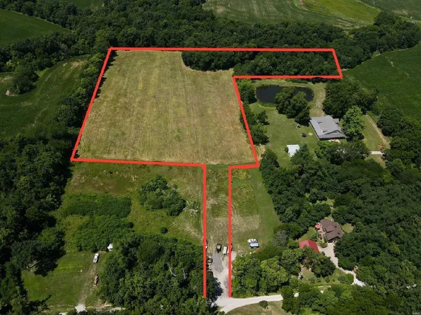 9 Apache Dr, New London, MO 63459