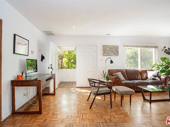 3rd image of 1236 N Avenue 45