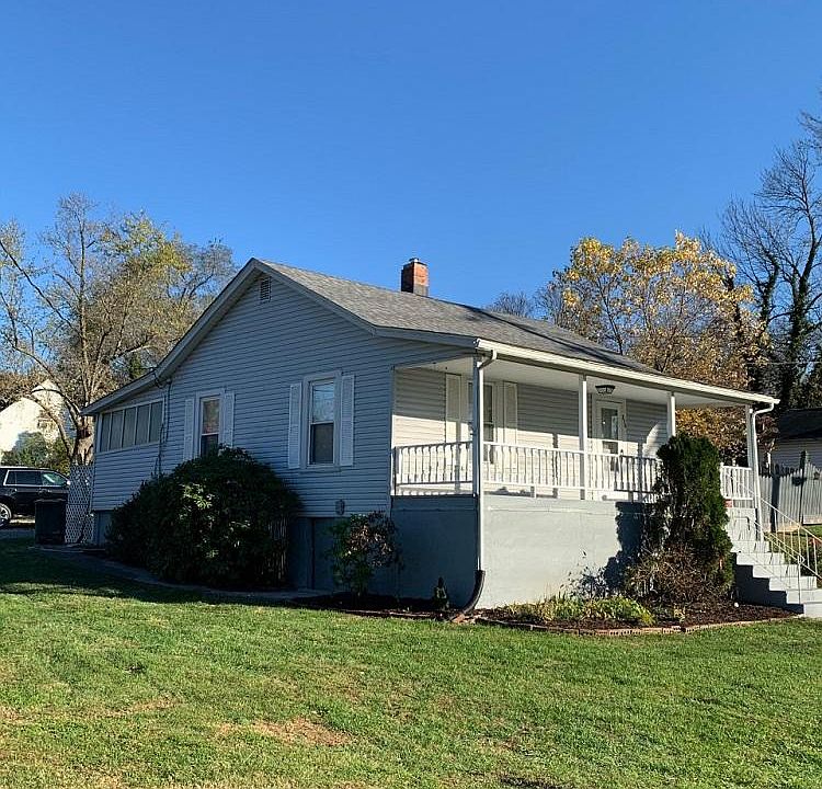 1st image of 336 Lakehurst Ave