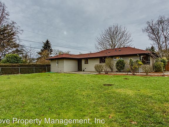 5th image of 8420 SE Frances Ave