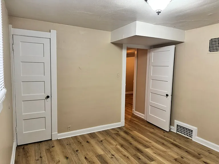 3321 Central Ave — Photo 18