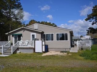 257 Chesapeake St, Reedville, VA 22539