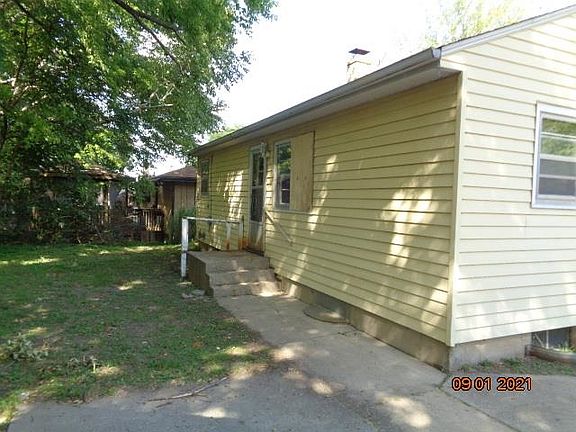 5th image of 2315 24th St