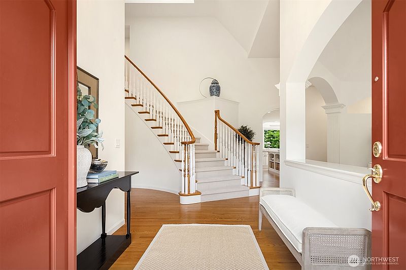 2nd image of 26207 NE 34th Street