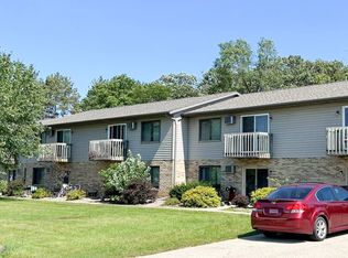 210 Howard St, Poynette, WI 53955