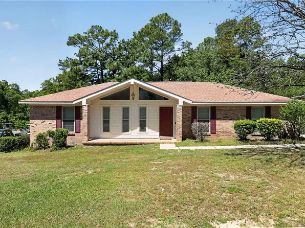 2832 Gaslight Ln S, Mobile, AL 36695
