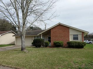 917 Mark St, Deer Park, TX 77536