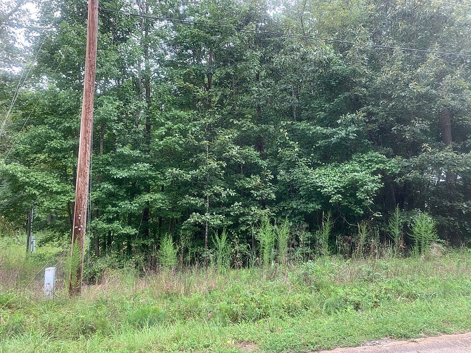 2nd image of Hawthorne Ln