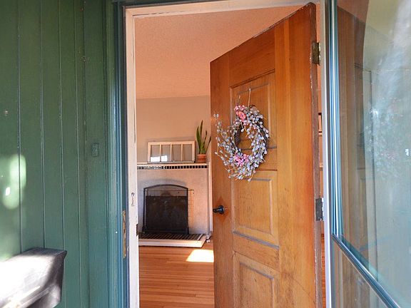 3rd image of 1815 E 33rd St