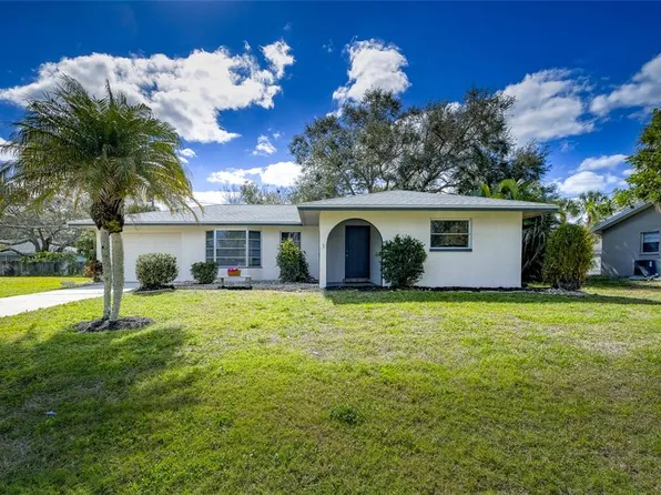 4916 Live Oak Dr, Sarasota, FL 34232