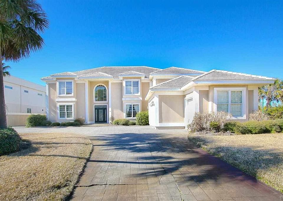 1st image of 8 Colley Cove Dr Unit 1