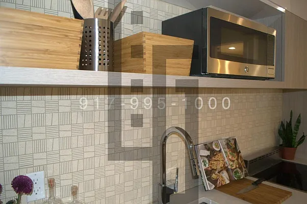 Rented by Loom Group | media 52