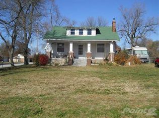 1517 E McClernon St, Springfield, MO 65803