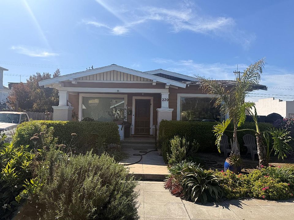 1st image of 220 Pajaro St
