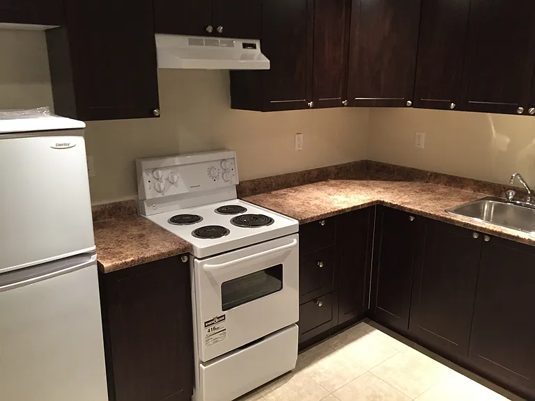 265 Daly Ave — Photo 5