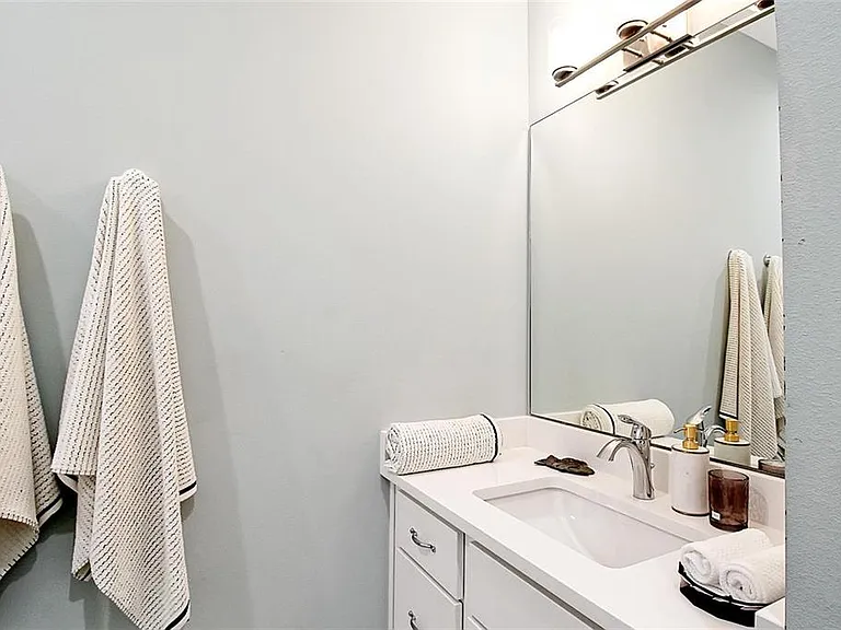 14550 Schofield Rd #3 — Photo 7