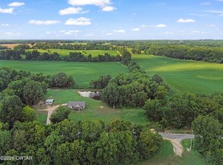 90 Daisy Donaldson Rd, Humboldt, TN 38343