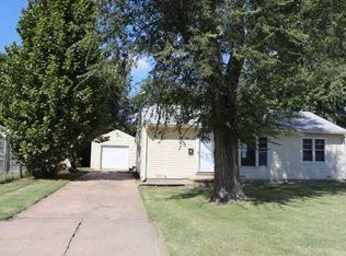 1414 W Calvert St, Wichita, KS 67217