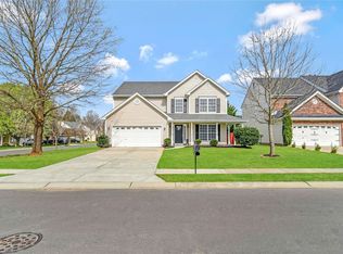 4664 Cedar Rock Dr, Charlotte, NC 28273