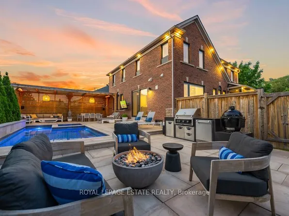 48 Haskell Ave, Ajax, ON L1T 4Y8