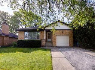 8023 W Summerdale Ave, Chicago, IL