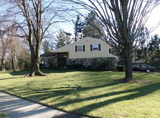 638 Bobwhite Ln, Huntingdon Valley, PA 19006