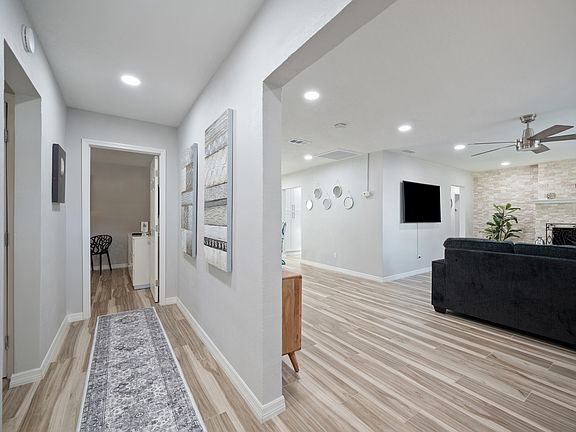 3rd image of 5170 Wood Cir E