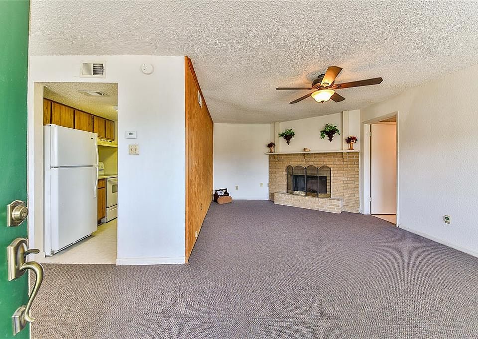 1st image of 1516 Bay Area Blvd APT M2