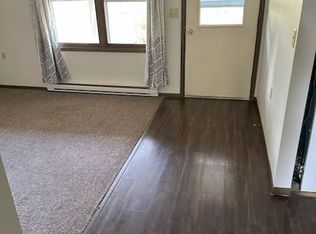 308 E North St #5, Lacona, IA 50139