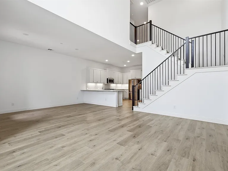 1317 Rooted Rd — Photo 5