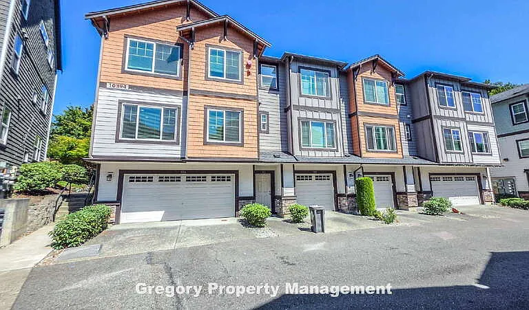 10394 157th Pl NE #104 — Photo 1