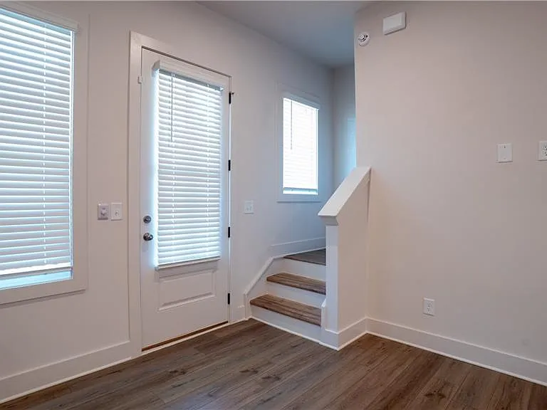 1394 Cozy Cir SE — Photo 19