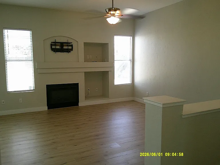 2055 Keel Ct — Photo 16