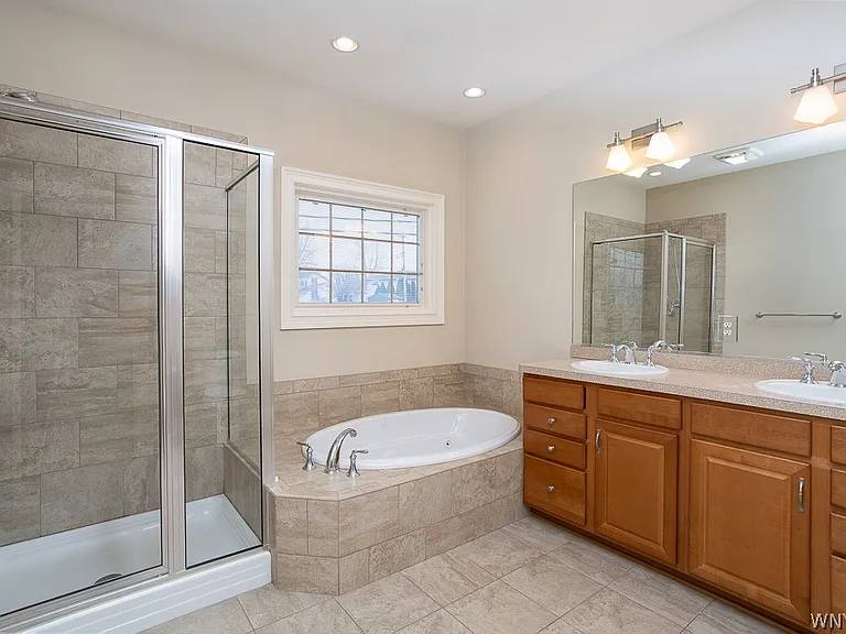 9 Hidden Creek Ct — Photo 26