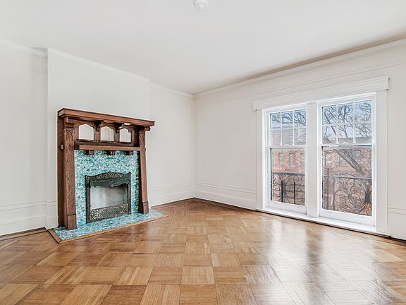 4th image of 392 9th St #2