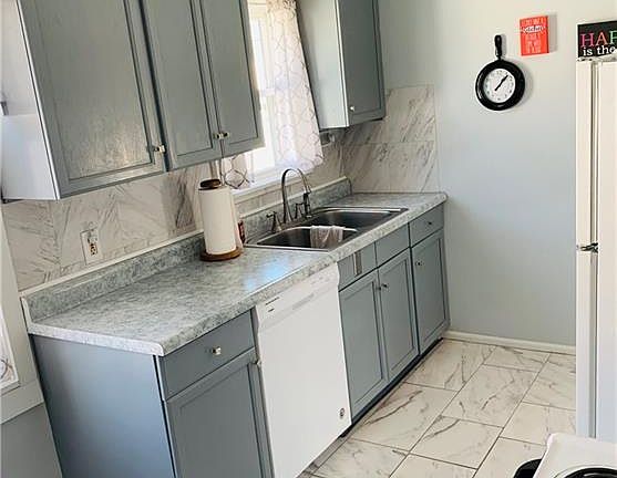 5th image of 4341 W Sunset Ave