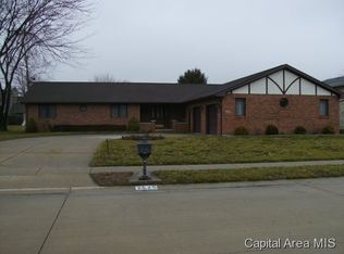 2525 Charlack Ave, Springfield, IL 62704
